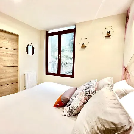 Apartment L'odyssee, A 5 Min De La Gare ~ Fibre + Parking Poitiers